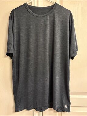 Vuori Zephyr Tee